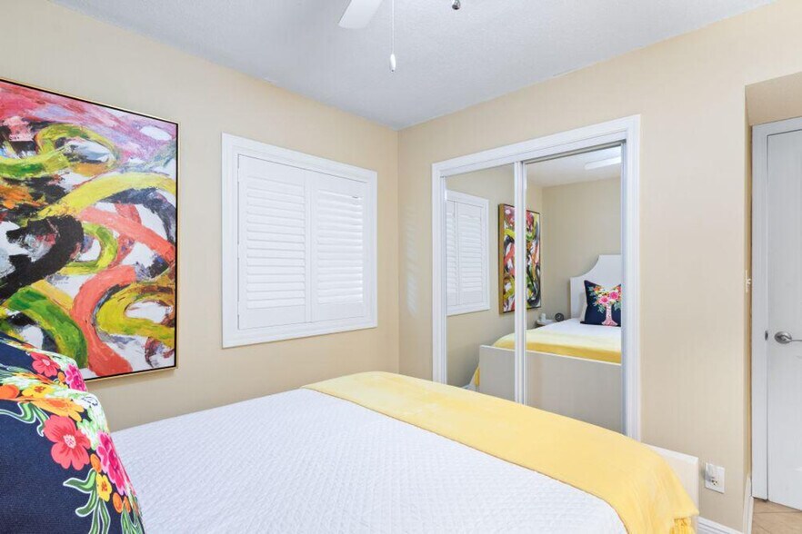 Building Photo - 24522 Perdido Beach Blvd