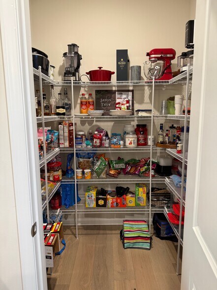 Building Photo - 2502 Rucker Ln