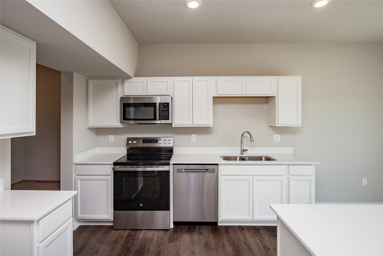 Building Photo - 6129 Tungsten Dr