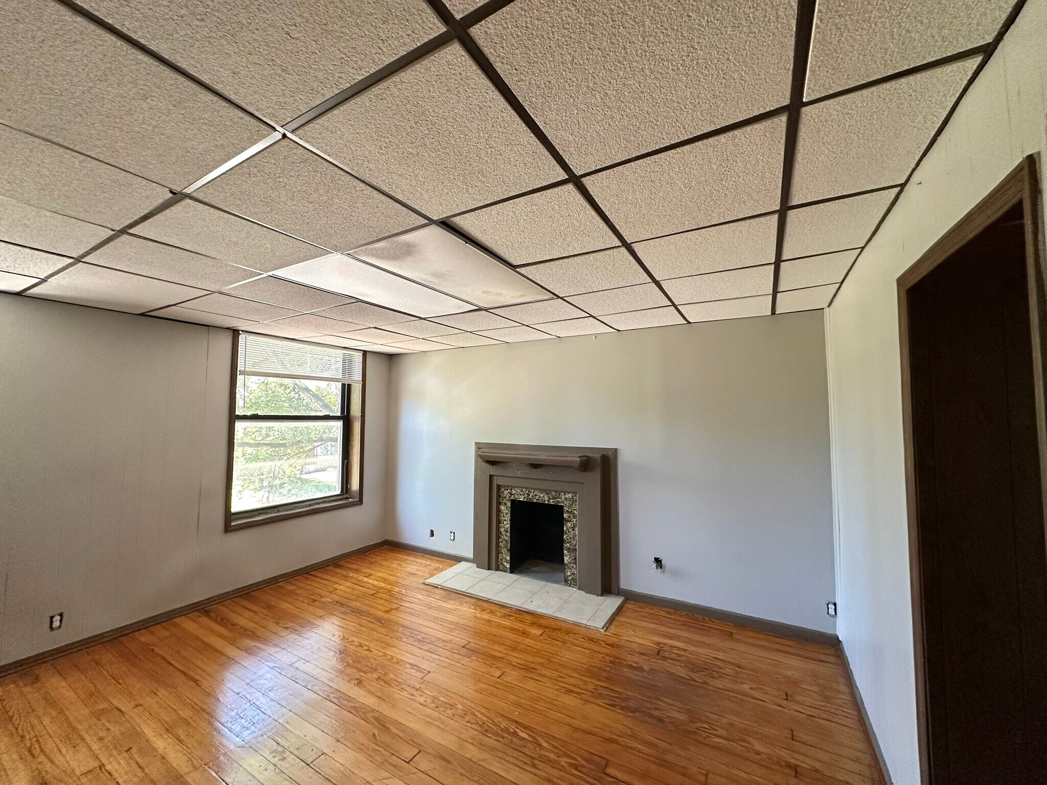 Building Photo - 3205 Arsenal St