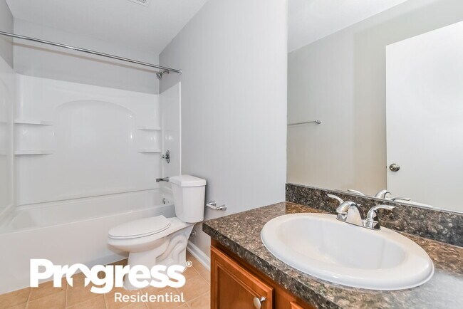 Building Photo - 6055 Bartram Village Dr