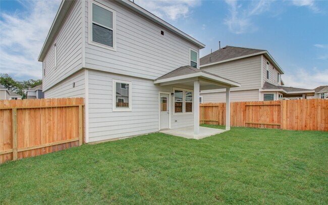 Building Photo - 21915 Grand Majestic Dr