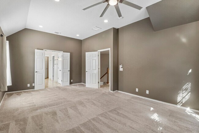 Building Photo - 3904 Arroyo Seco