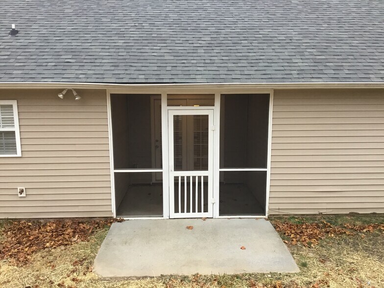 Building Photo - 4817 Bridgton Pl Dr