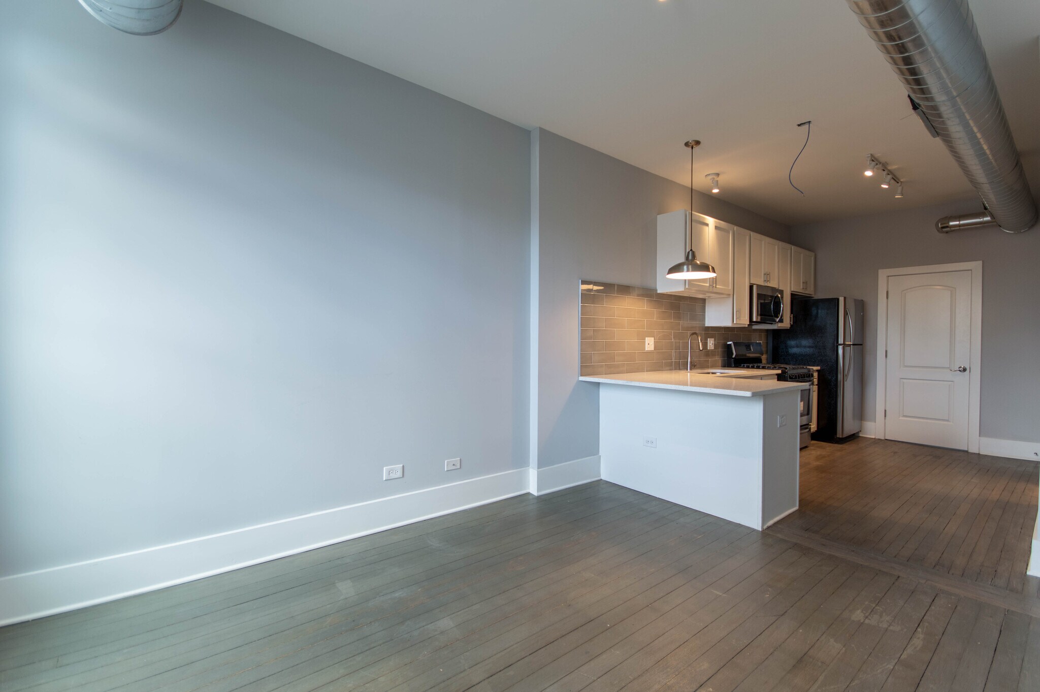 Building Photo - 2117 W 18th St