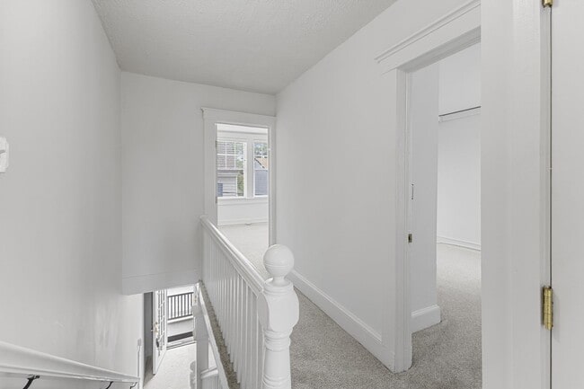 Building Photo - Historic Downtown Annapolis 3 Bedroom w/ P...