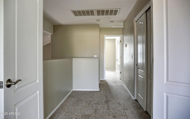 Building Photo - 6656 S Classic Way
