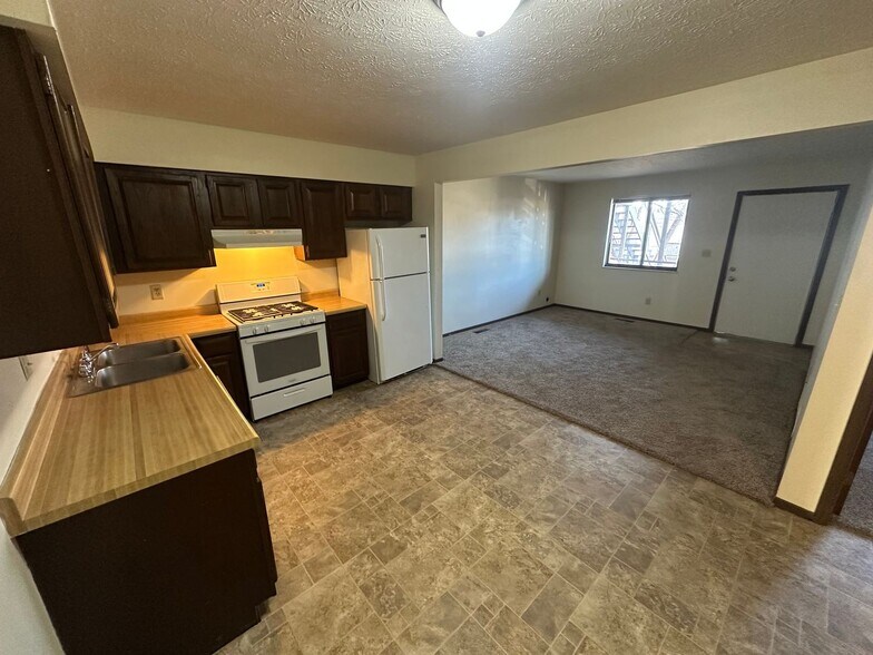 Building Photo - 1202 19th St