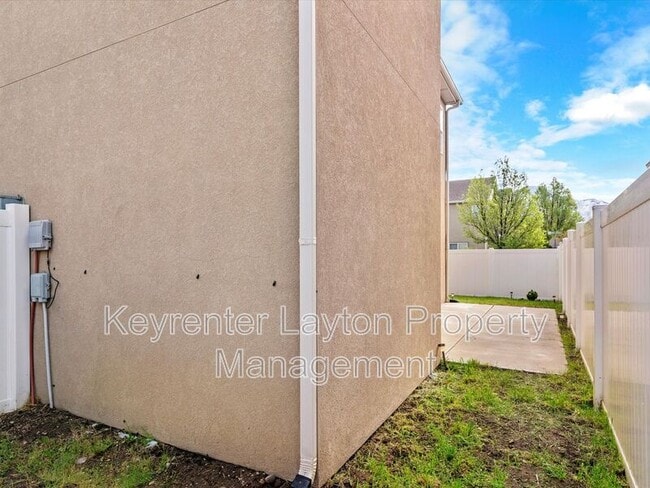 Building Photo - 6171 S 1375 E