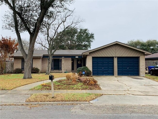 Building Photo - 5005 Goldeneye Dr