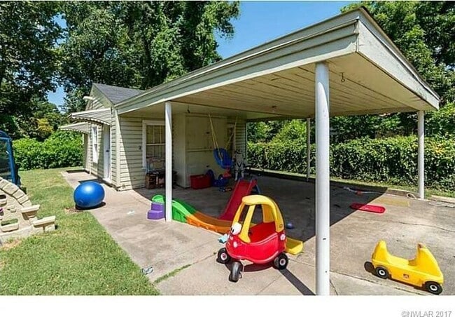 Building Photo - *WONDERFUL SO. HIGHLAND/MADISON PARK HOME*