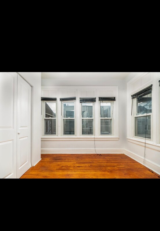 Building Photo - 603 Garfield Ave