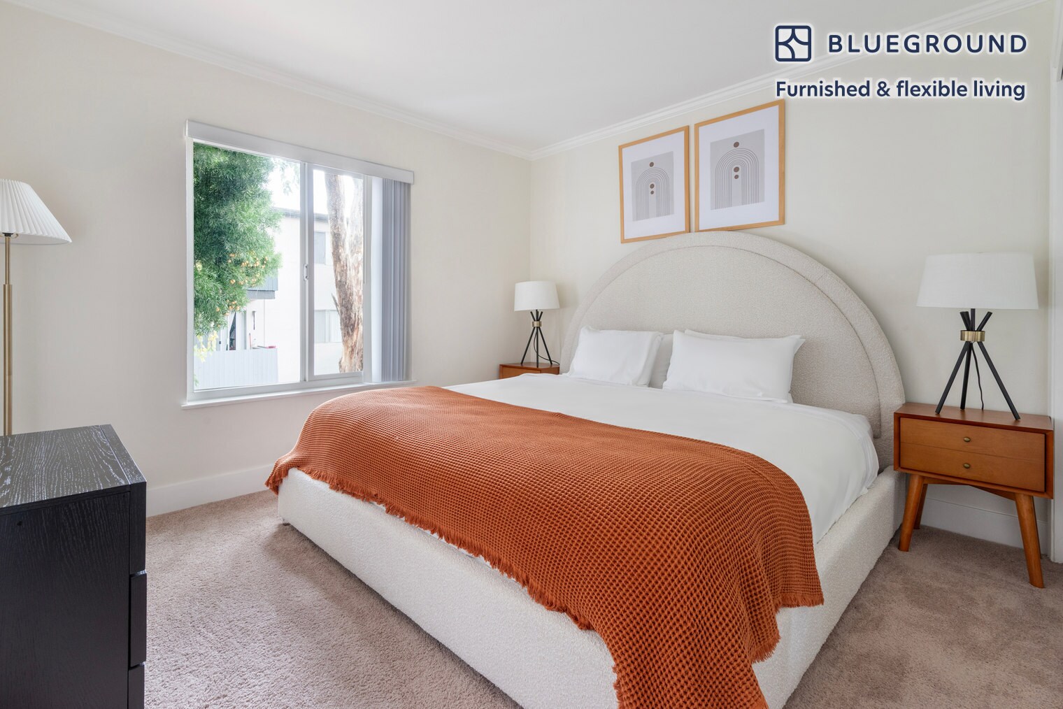 Building Photo - 141 Wellesley Cres