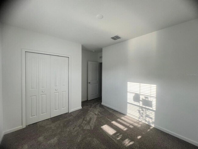 Building Photo - 4964 Worchester Dr