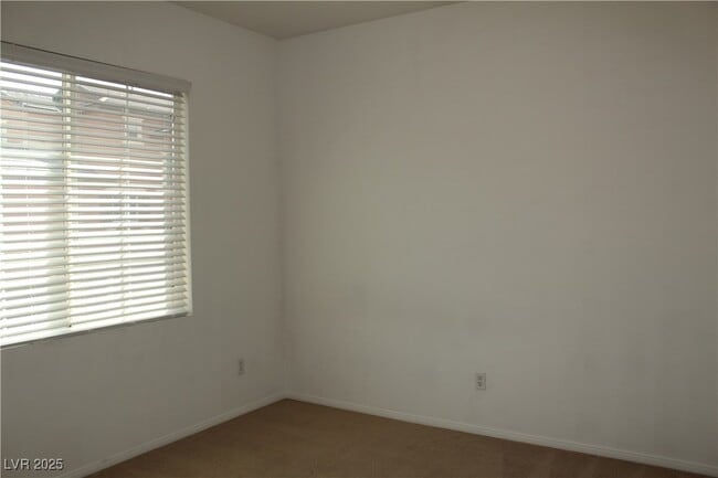 Building Photo - 9052 Stone Cabin Ct