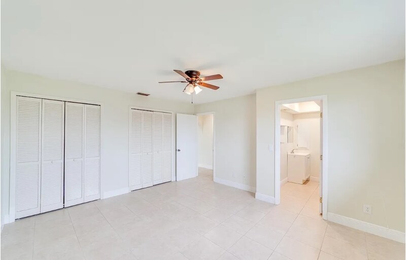 Building Photo - 1407 SW 16th Terrace