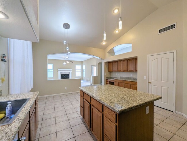 Building Photo - 12417 W Encanto Blvd