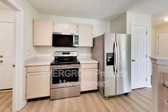 Building Photo - 1167 Odell Ln