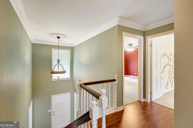 Building Photo - 217 S Sandy Creek Rd