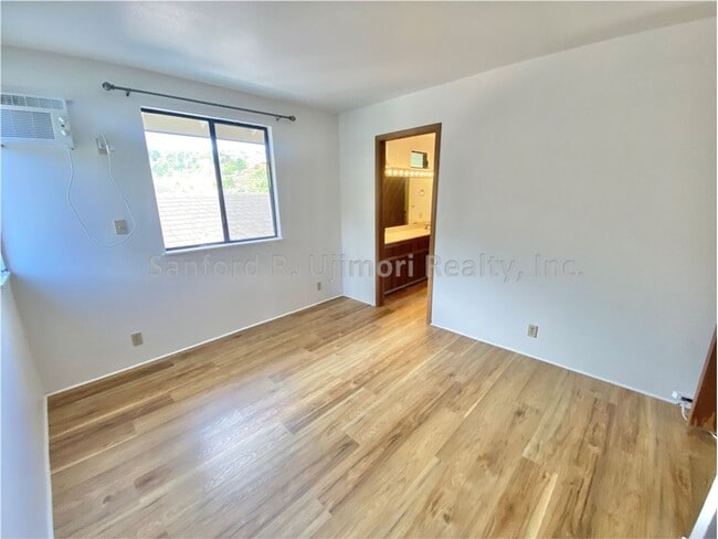 Building Photo - Ke Kumulani (3 bed/2 bath/2 prkg) Newtown,...