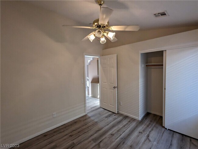 Building Photo - 10500 White Heath Ct