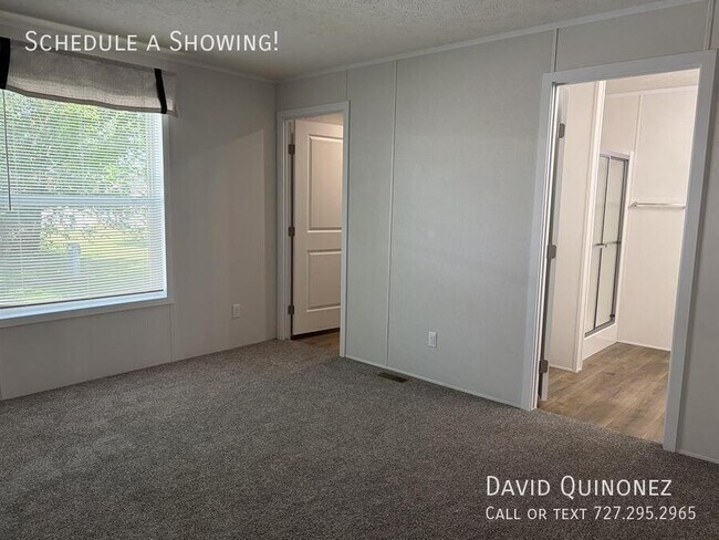 Building Photo - 106 Azalea Ave