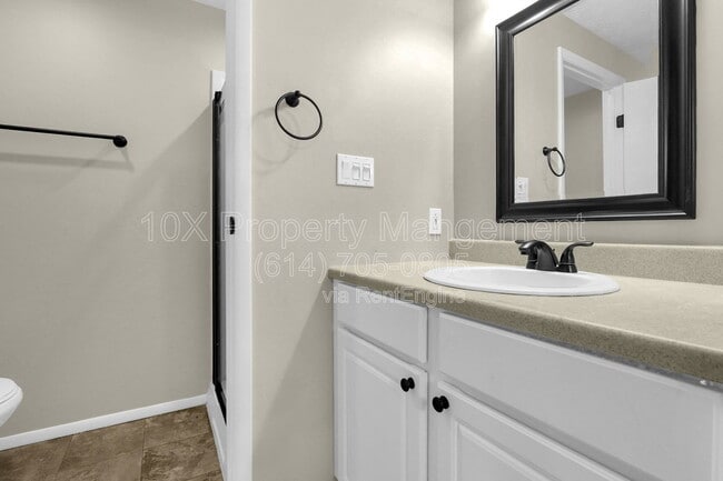 Building Photo - 8707 Glencanyon Dr