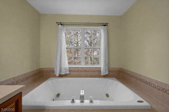 Building Photo - 30 Hoover Ave