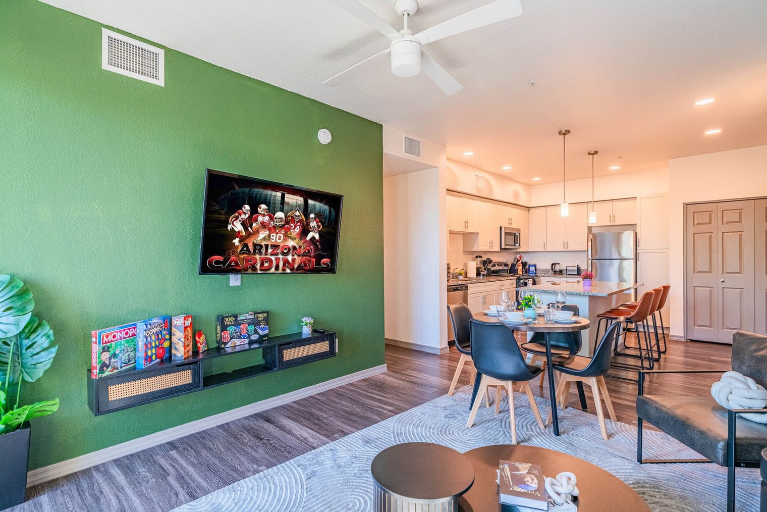 Building Photo - 9456 W Georgia Ave