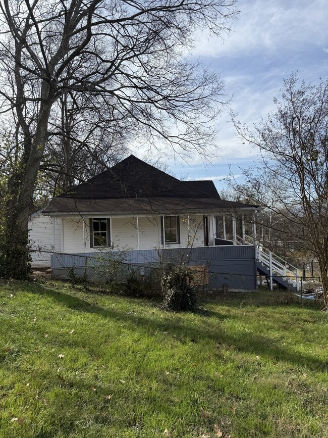 Building Photo - 3902 14th Ave