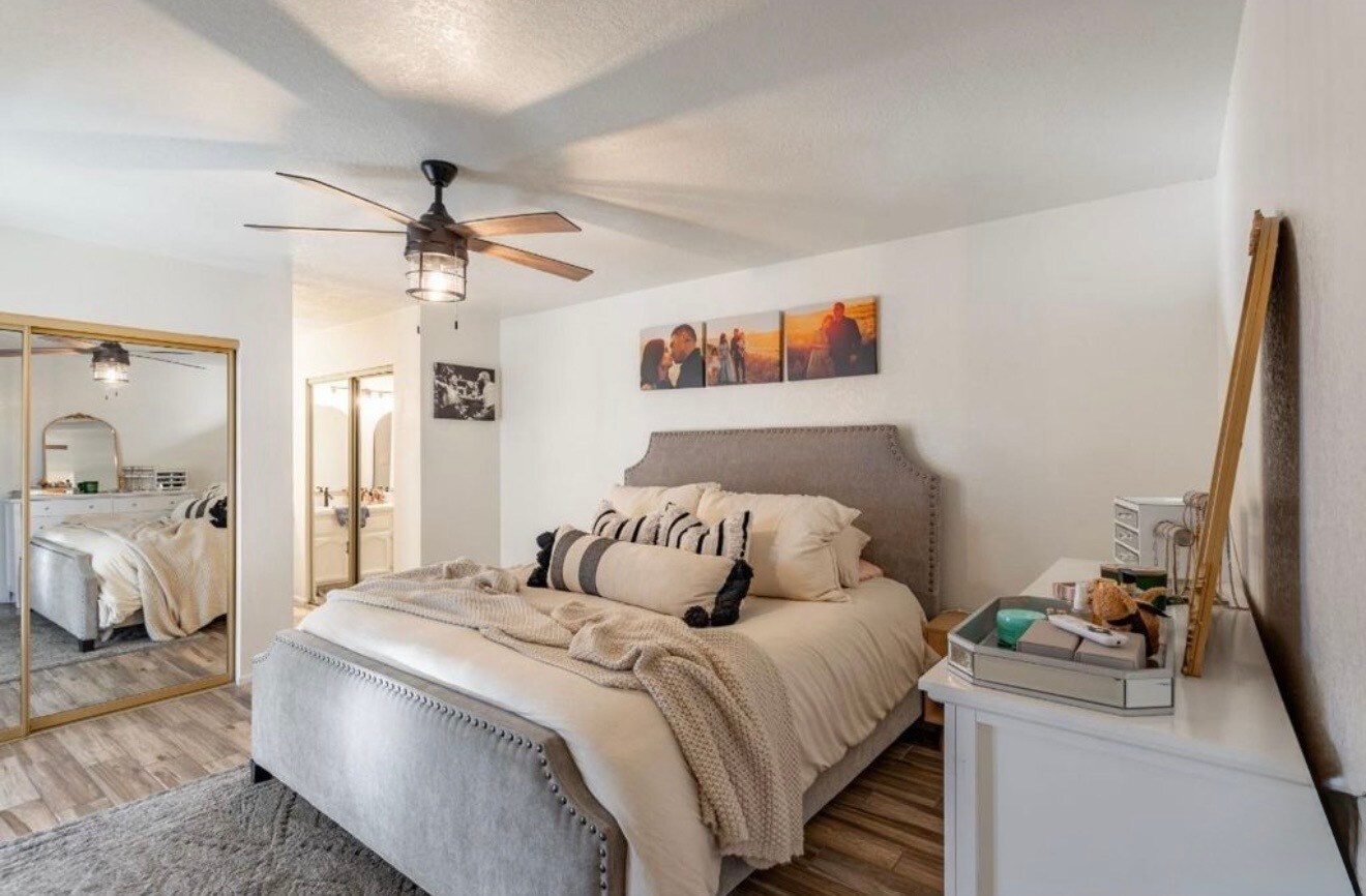 Building Photo - 729 W 37th St