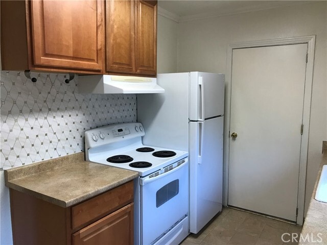 Building Photo - 360 6th St