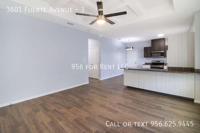 Building Photo - 3601 Fuerte Ave