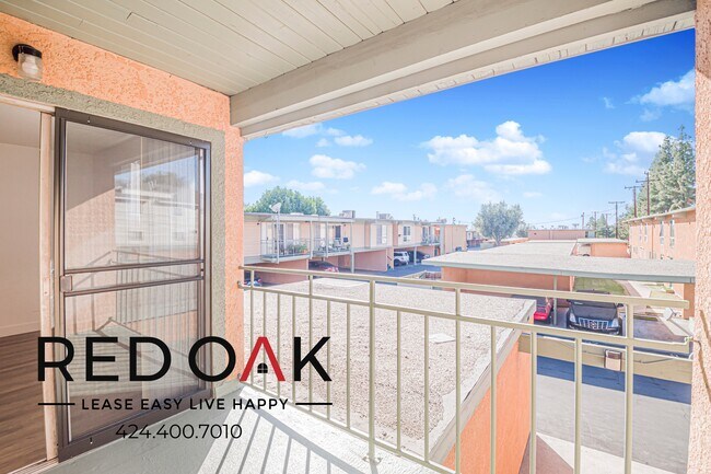 Building Photo - 855 S Citrus Ave