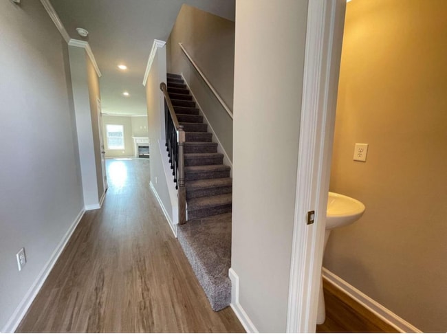 Building Photo - 5136 Fox Den Rd