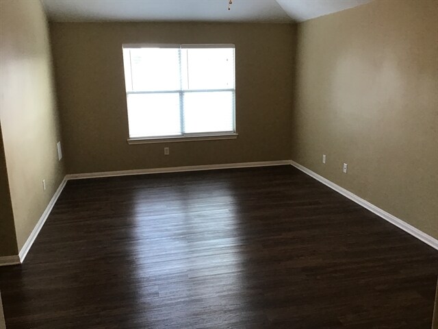 Building Photo - 16311 Yabbie Dr