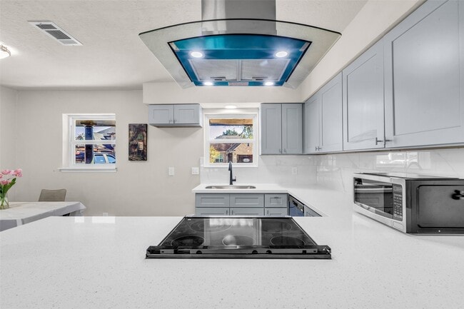 Building Photo - 1714 Pamela Ln