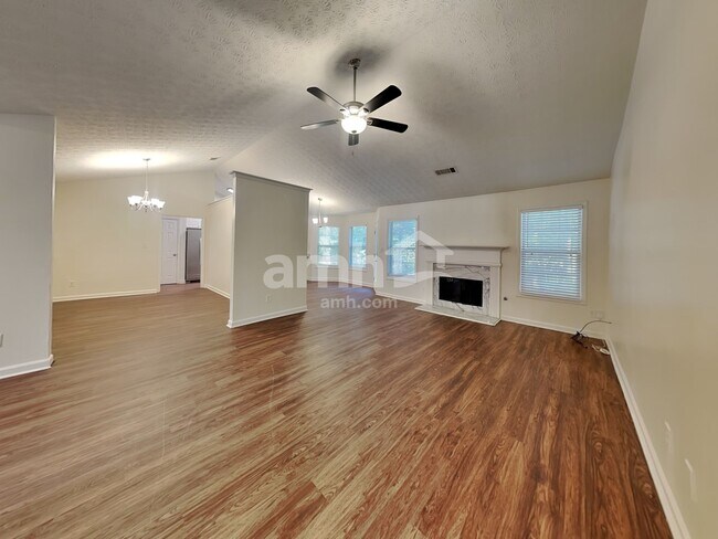 Building Photo - 162 Brook Lea Cove