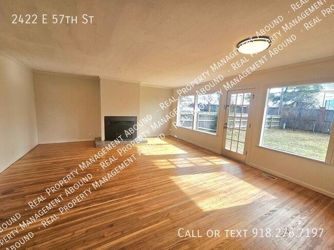 Building Photo - 2422 E 57th St