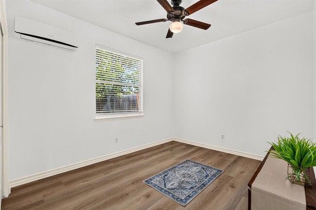 Building Photo - 1612 Zunker Cove