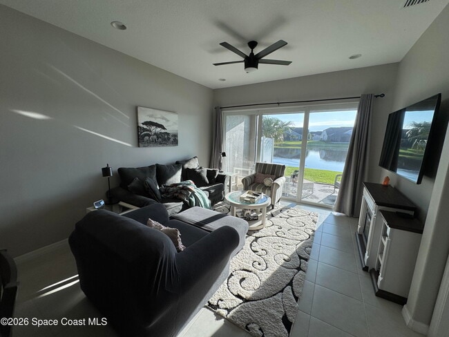 Building Photo - 3010 Avalonia Dr