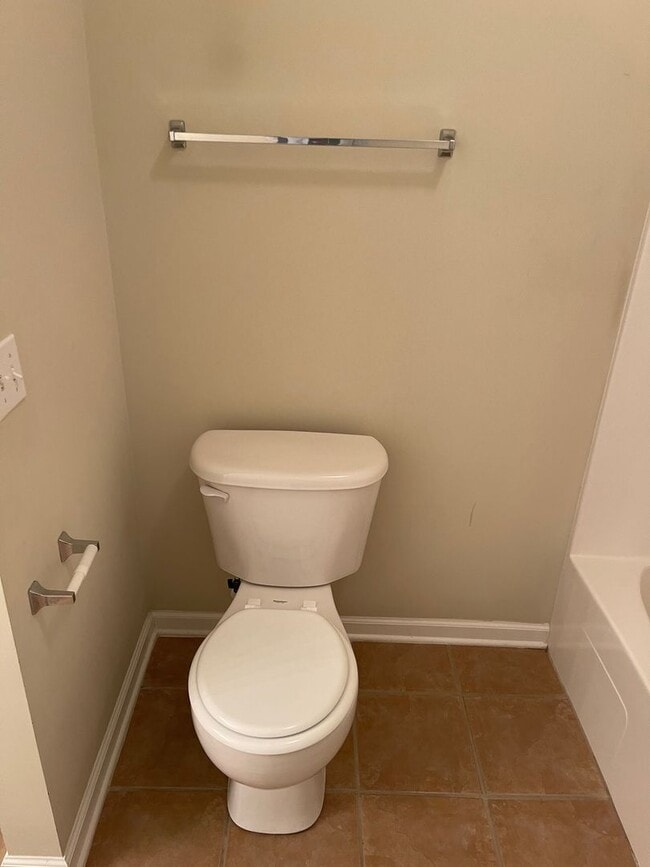 Building Photo - Wakefield - One Story Townhome!
