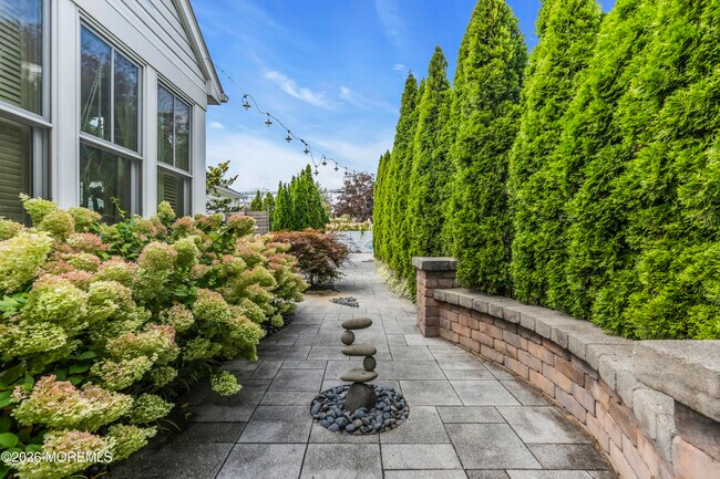 Building Photo - 67 N Farragut Ave