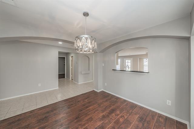 Building Photo - 1217 Katy Dr