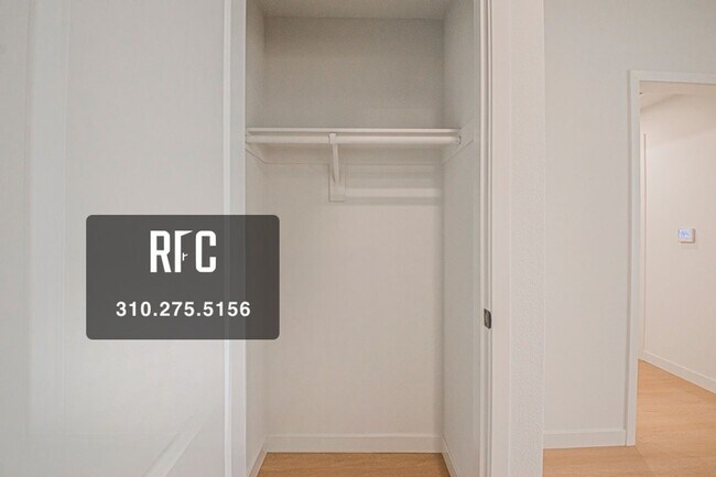 Building Photo - Welcome to the Gramercy