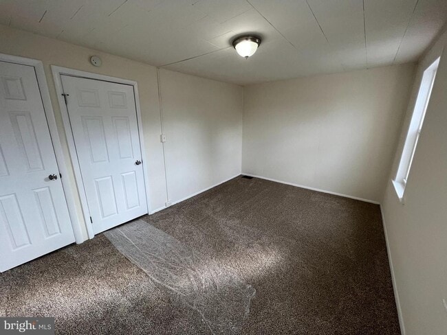 Building Photo - 3 Bedroom Home Near Downtown Lancaster