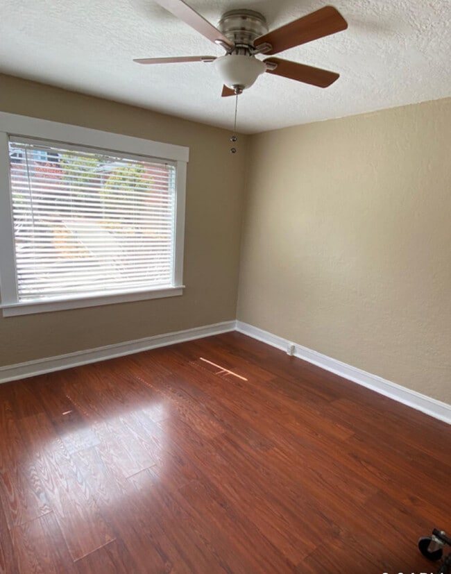 312 W Richmond312 W Richmond - 162 Santa Fe Ave
