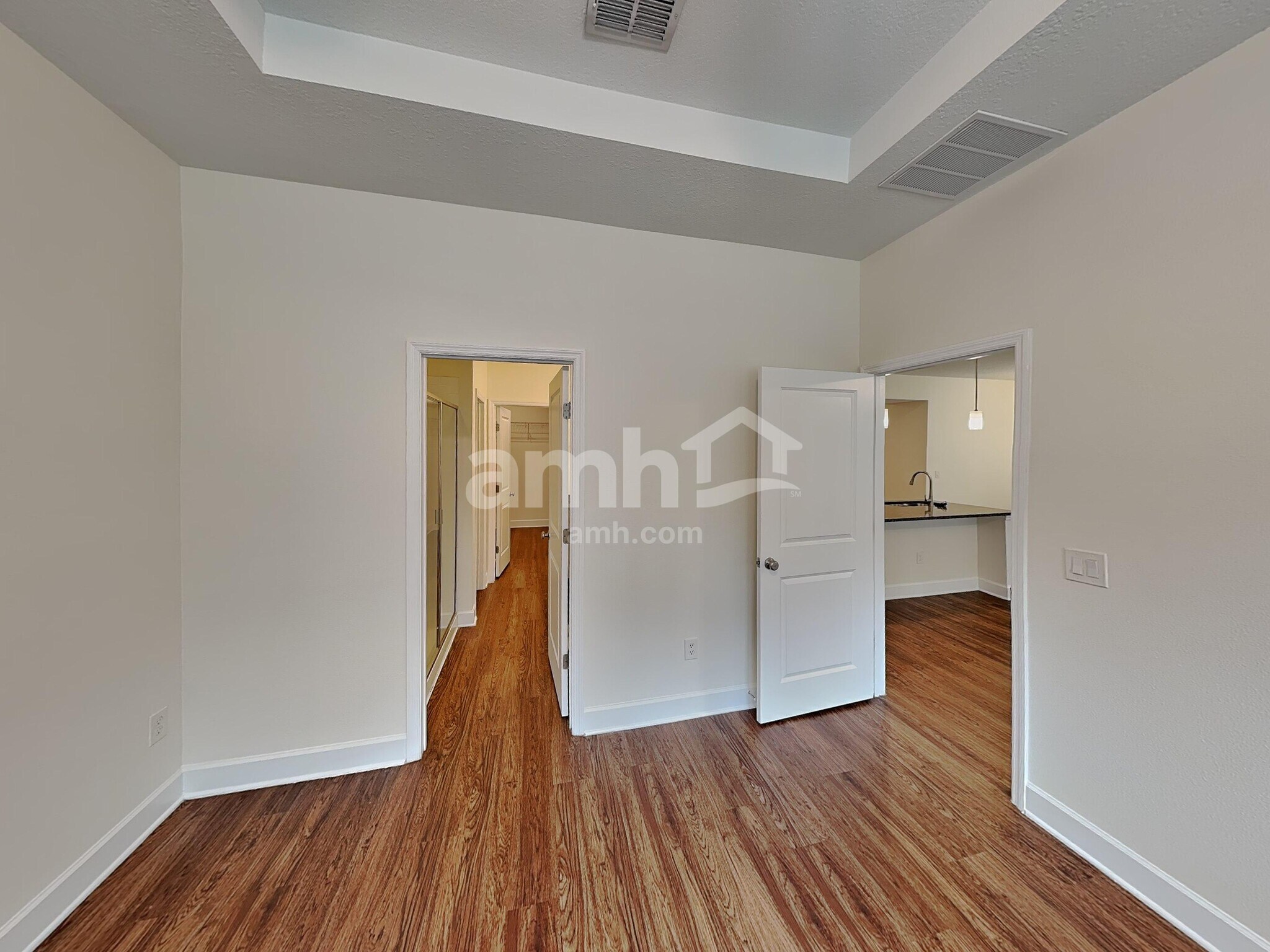 Building Photo - 233 Crestrun Loop