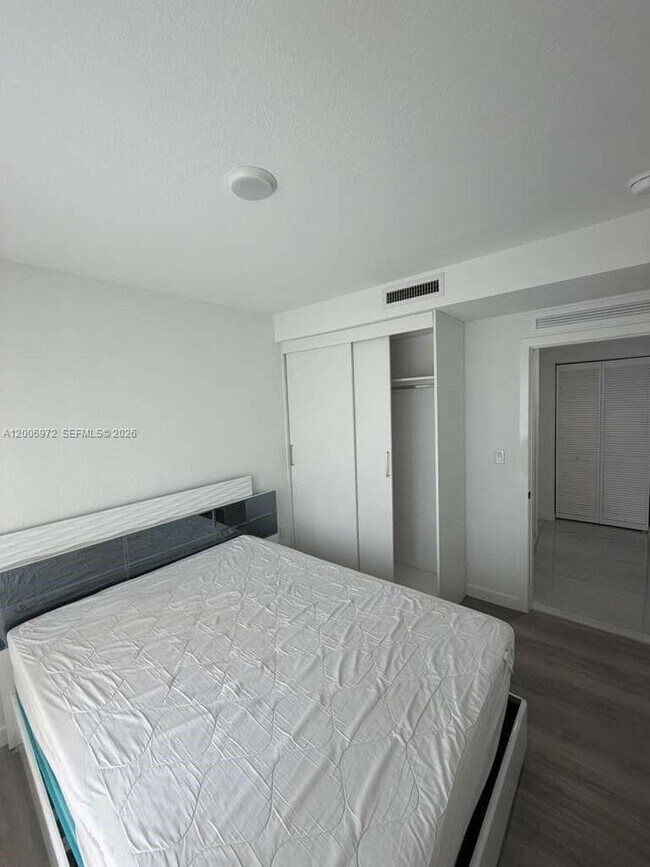 Building Photo - 26124 SW 145th ct