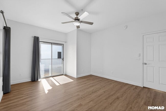 Building Photo - 16616 E Gunsight Dr